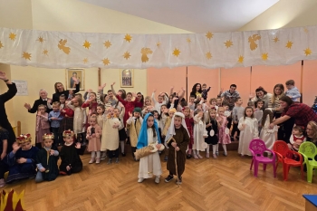 Božićna priredba za roditelje